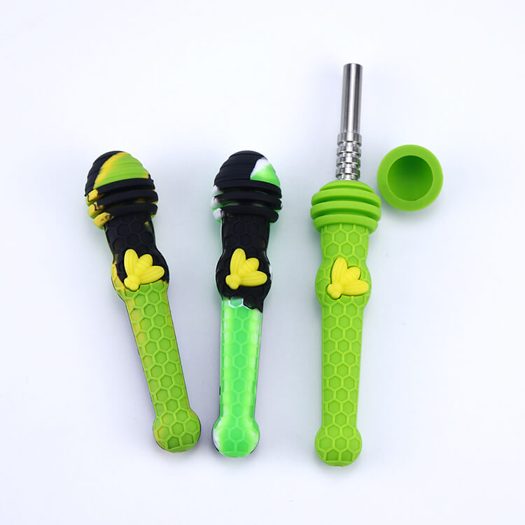 S002 – 3″ Mix Bee Design Silicone Nectar Collector With Cap